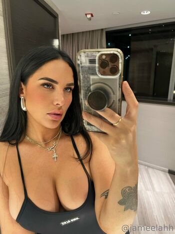 Full leaked Arabic princess private photo
