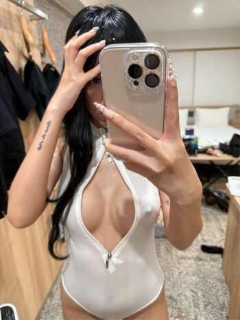 Full leaked Aradaeyeee private photo