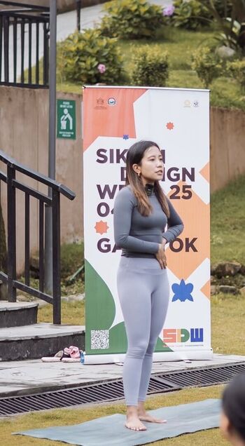 Full leaked Aradhana gurung page private photo