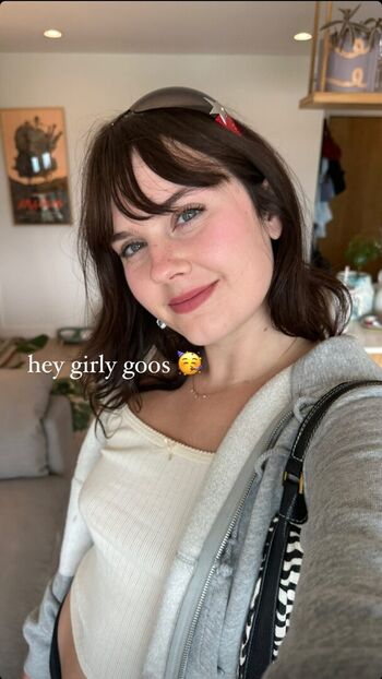 Full leaked Arden rose page private photo