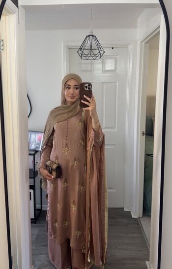 Full leaked Areeba shah private photo