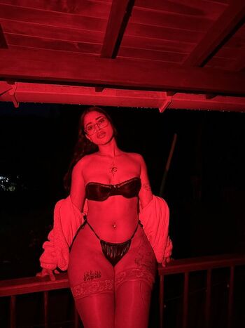 Full leaked Arely pea private photo