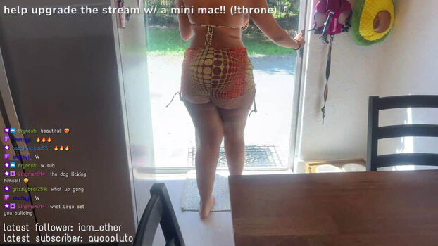 Full leaked Ari v private photo