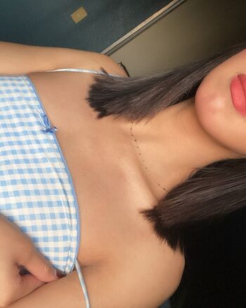Full leaked Ariana baltazar page private photo