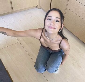 Ariana Gra