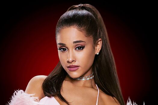 Full leaked Ariana gra private photo