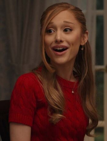 Full leaked Ariana grande private photo