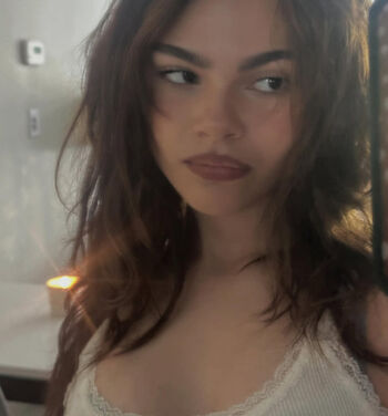 Full leaked Ariana greenblatt private photo