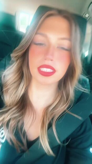 Full leaked Ariana orsborn private photo