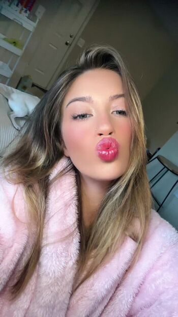 Full leaked Ariana orsborn private photo