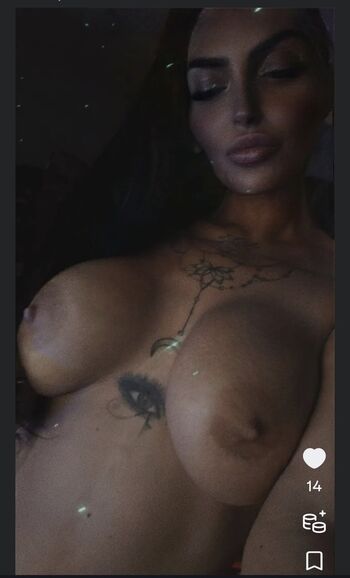 Full leaked Arianaaa private photo