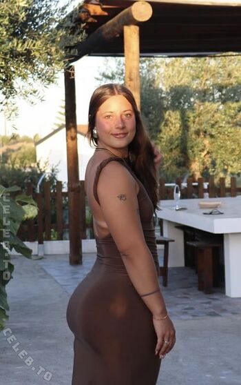 Full leaked Arianasvteles private photo