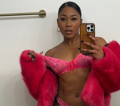 Full leaked Ariane andrew private photo