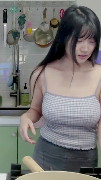 Full leaked Ariasaki page private photo