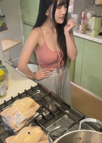 Full leaked Ariasaki page private photo