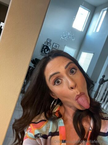 Full leaked Ariella ferrera private photo