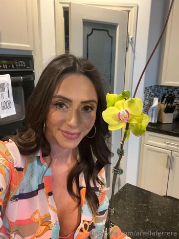 Full leaked Ariella ferrera private photo