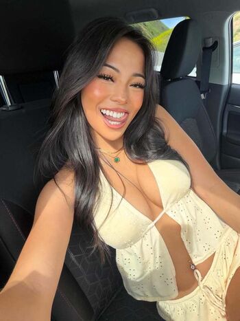 Full leaked Arienne monteclar private photo