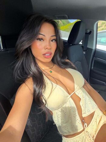 Full leaked Arienne monteclar private photo