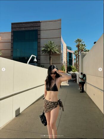 Full leaked Arii iz page private photo