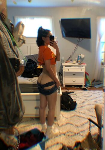 Full leaked Ariilly private photo