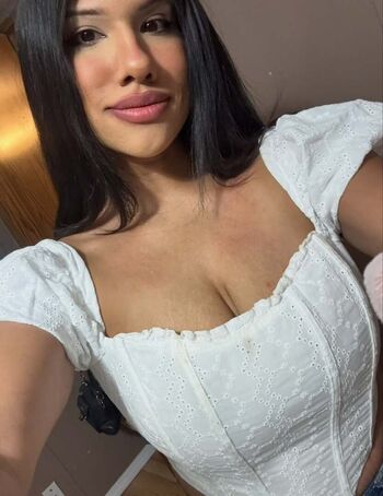 Full leaked Arimonikacooks private photo