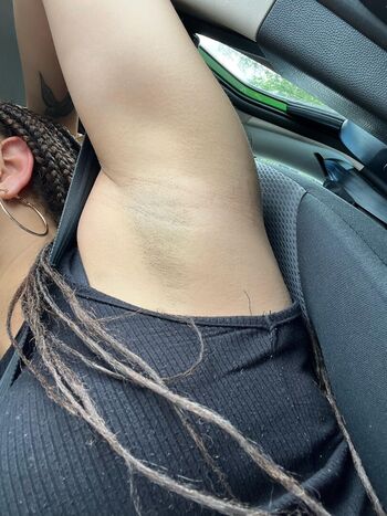 Full leaked Armpit fetish private photo