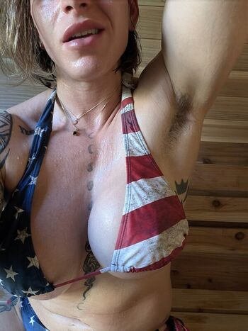 Full leaked Armpit fetish private photo