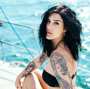 Full leaked Arryn private photo