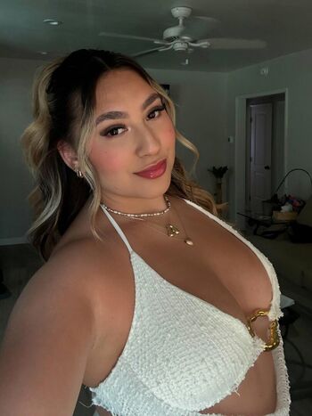 Full leaked Arrynextdoor private photo