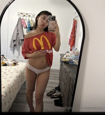 Full leaked Artnettt private photo