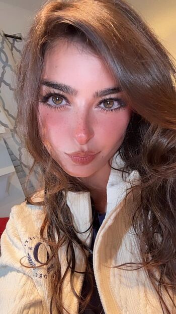 Full leaked Aruuu  page private photo