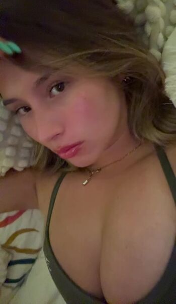 Full leaked Arwen private photo