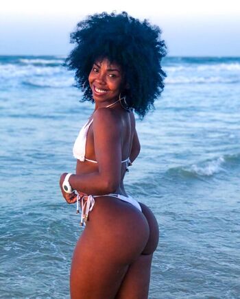 Full leaked Aryy ribeiro private photo