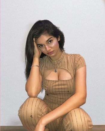 Full leaked Asfa sinha page private photo