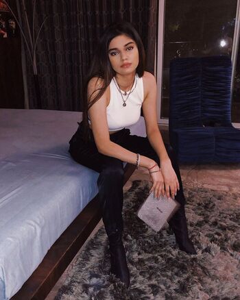 Full leaked Asfa sinha page private photo