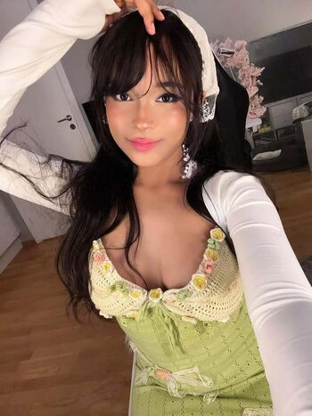 Full leaked Ashantiloo private photo