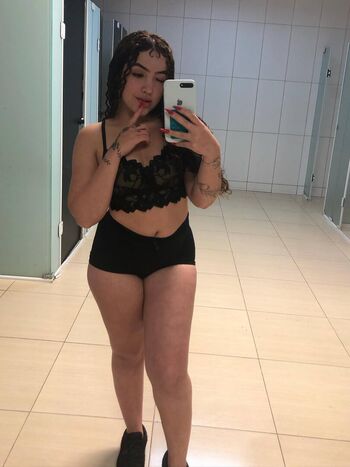 Full leaked Asheleyqueiroz private photo