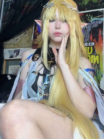 Full leaked Ashisbees page private photo