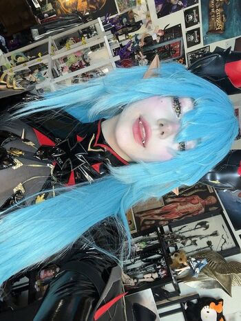 Full leaked Ashisbees page private photo