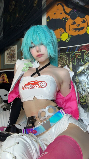 Full leaked Ashisbees page private photo