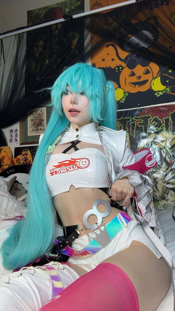 Full leaked Ashisbees page private photo