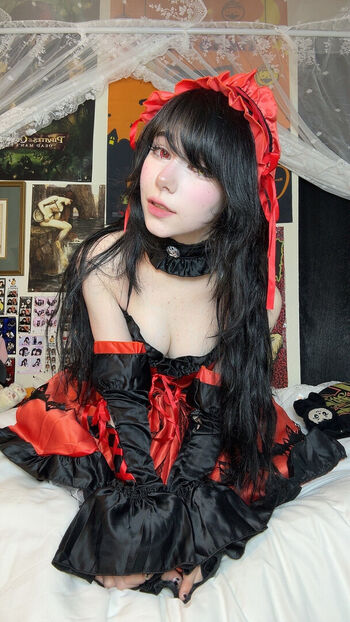 Full leaked Ashisbees page private photo
