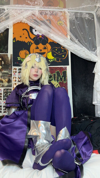 Full leaked Ashisbees page private photo