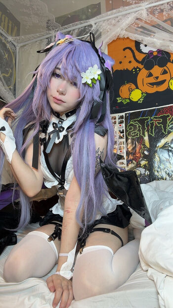 Full leaked Ashisbees page private photo