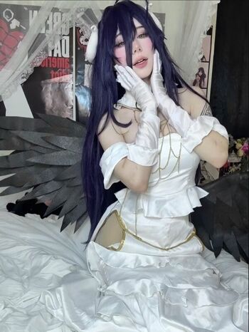 Full leaked Ashisbees page private photo