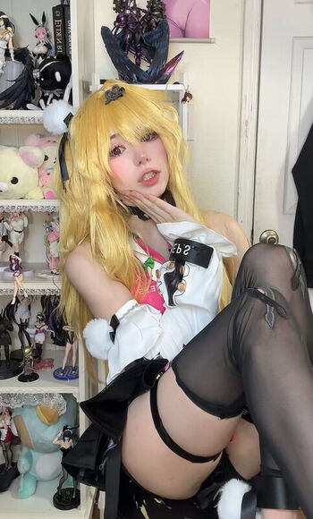 Full leaked Ashisbees page private photo