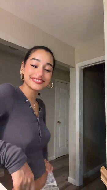 Full leaked Ashlee almonte private photo