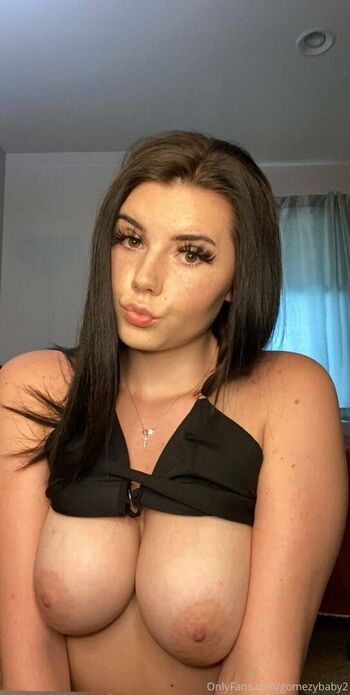 Full leaked Ashlee private photo