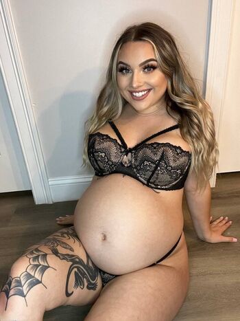 Full leaked Ashleekummings private photo
